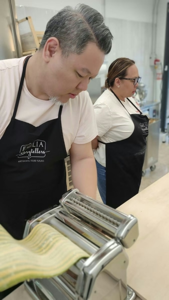 Making tortelloni